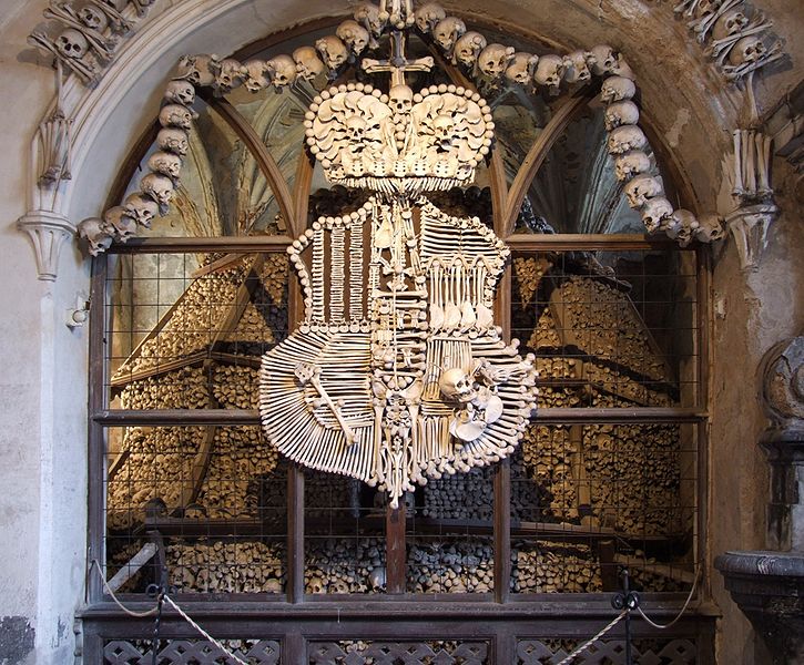 The coat of arms of the Schwarzenberg family created by bone-stacker František Rint.