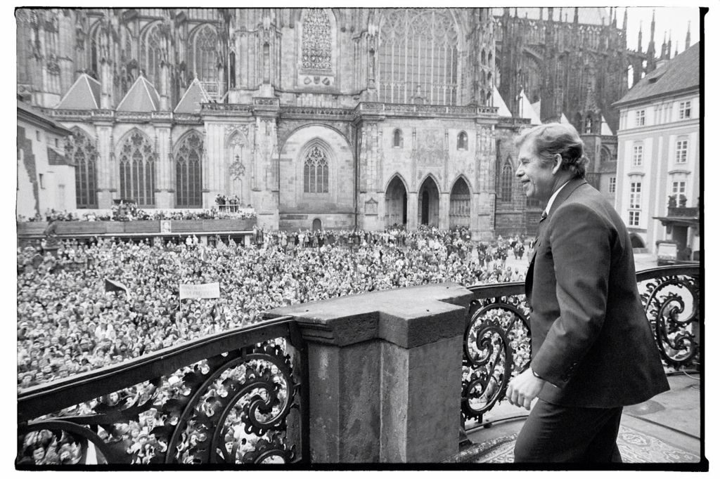 Vaclav Havel during his first public speach as a president.